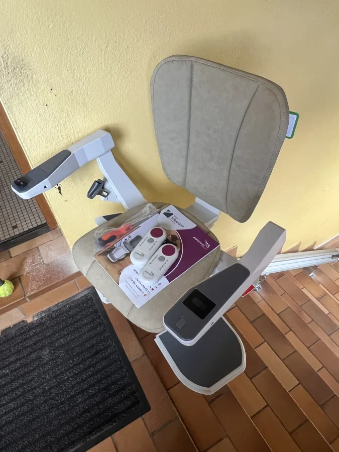 Monte-escalier droit Platinum Ergo Straight installé par Fline